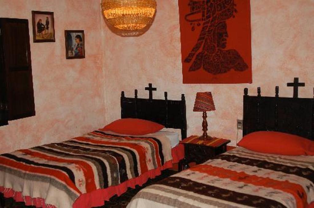Posada Belen Museo Inn グアテマラシティ エクステリア 写真