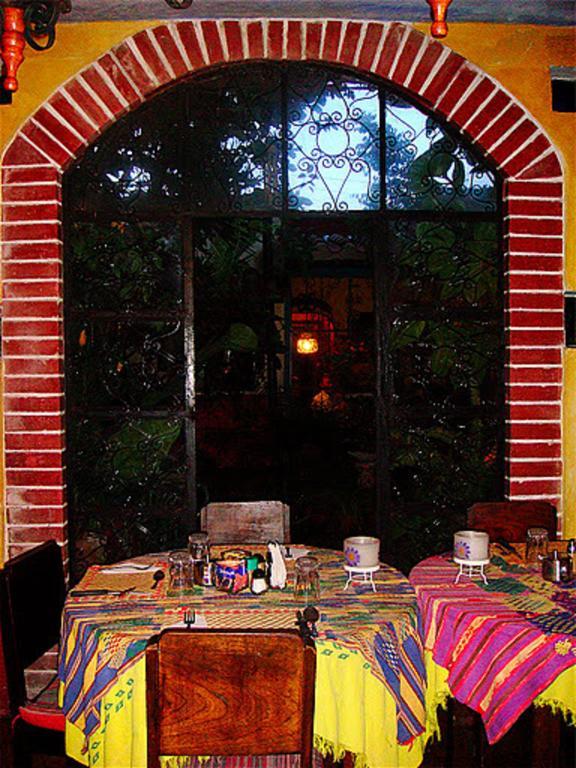 Posada Belen Museo Inn グアテマラシティ エクステリア 写真