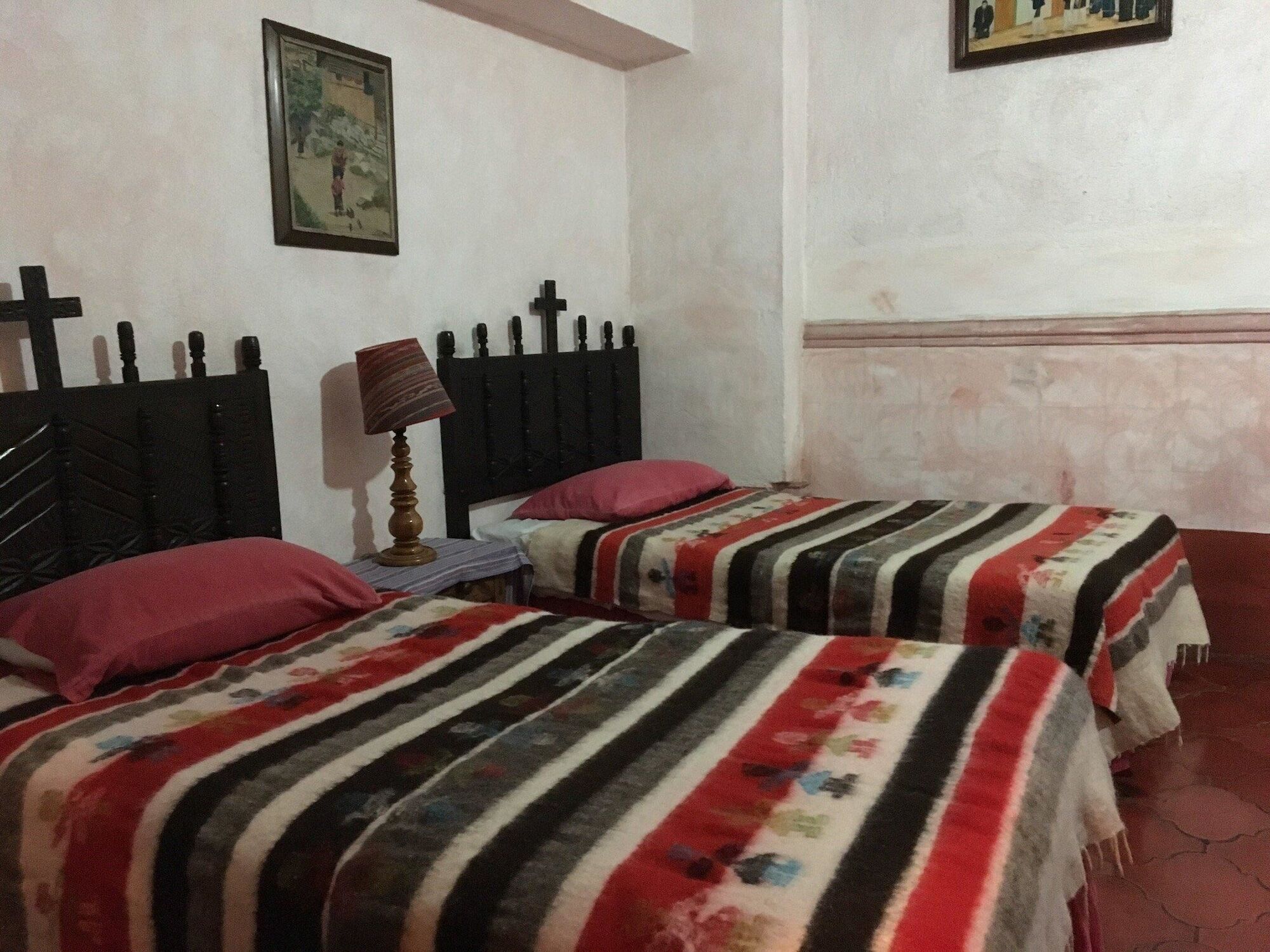 Posada Belen Museo Inn グアテマラシティ エクステリア 写真